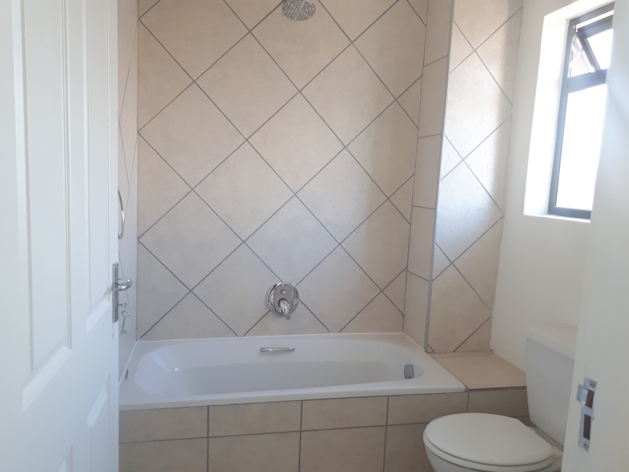 To Let 2 Bedroom Property for Rent in Kidds Beach Eastern Cape